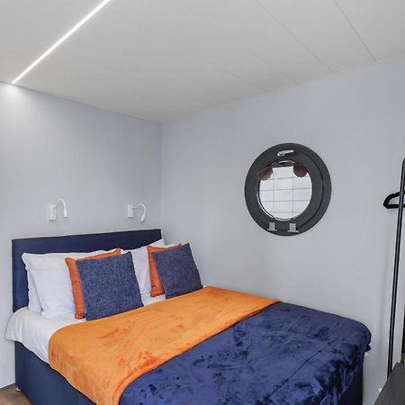Unique Water Lodge In London - Sleeps 6 Zewnętrze zdjęcie