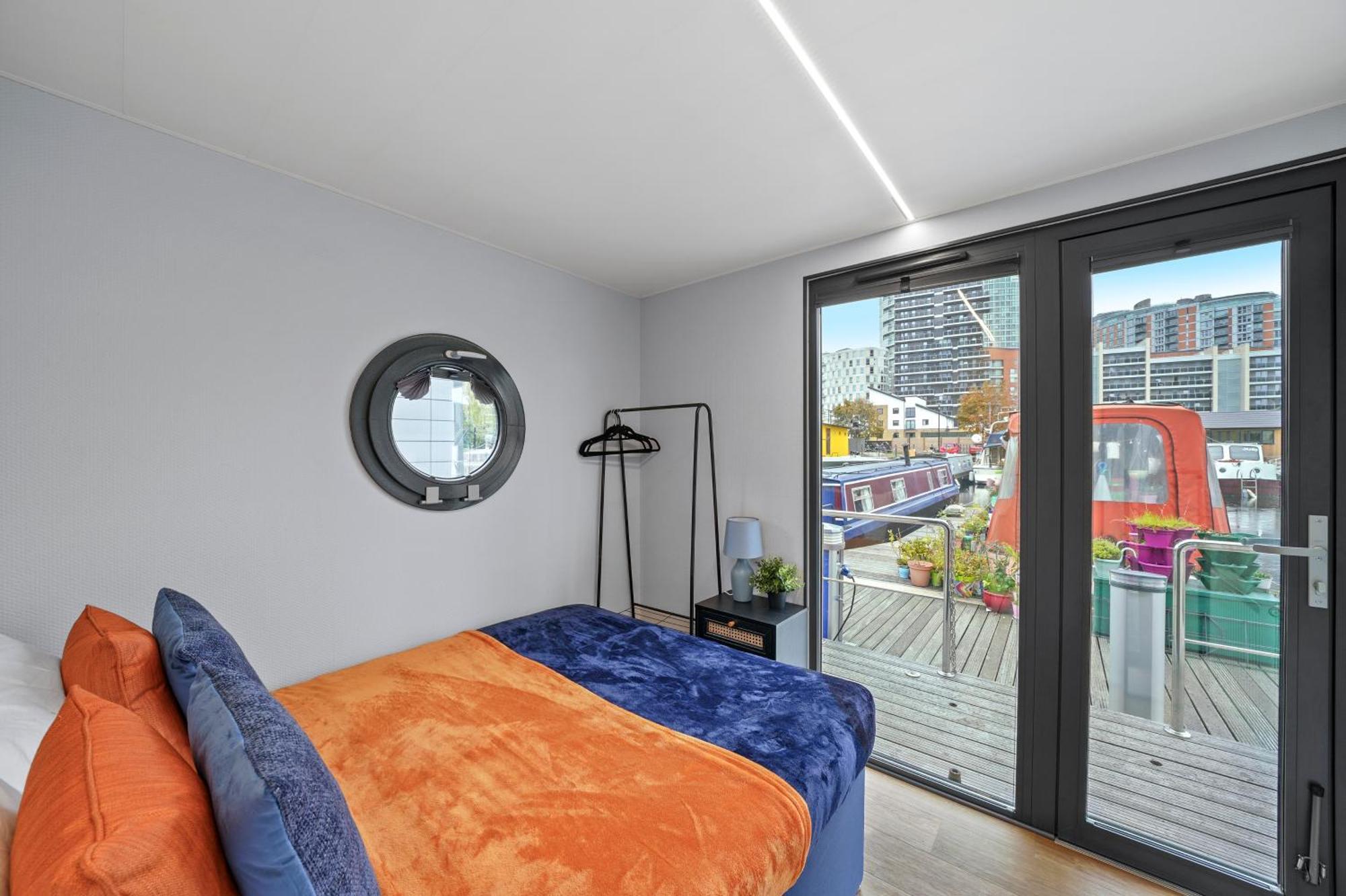 Unique Water Lodge In London - Sleeps 6 Zewnętrze zdjęcie
